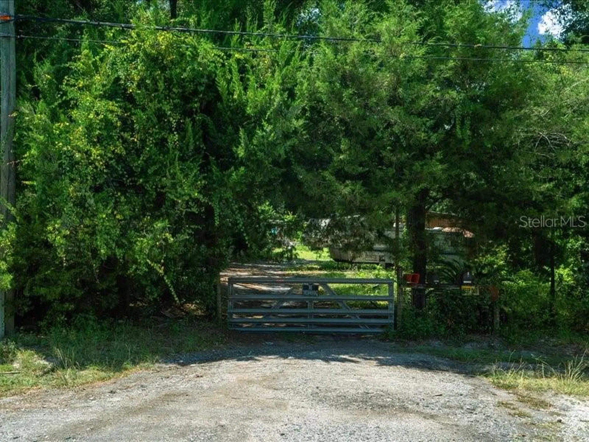 13768 County Road 475 Oxford FL 34484