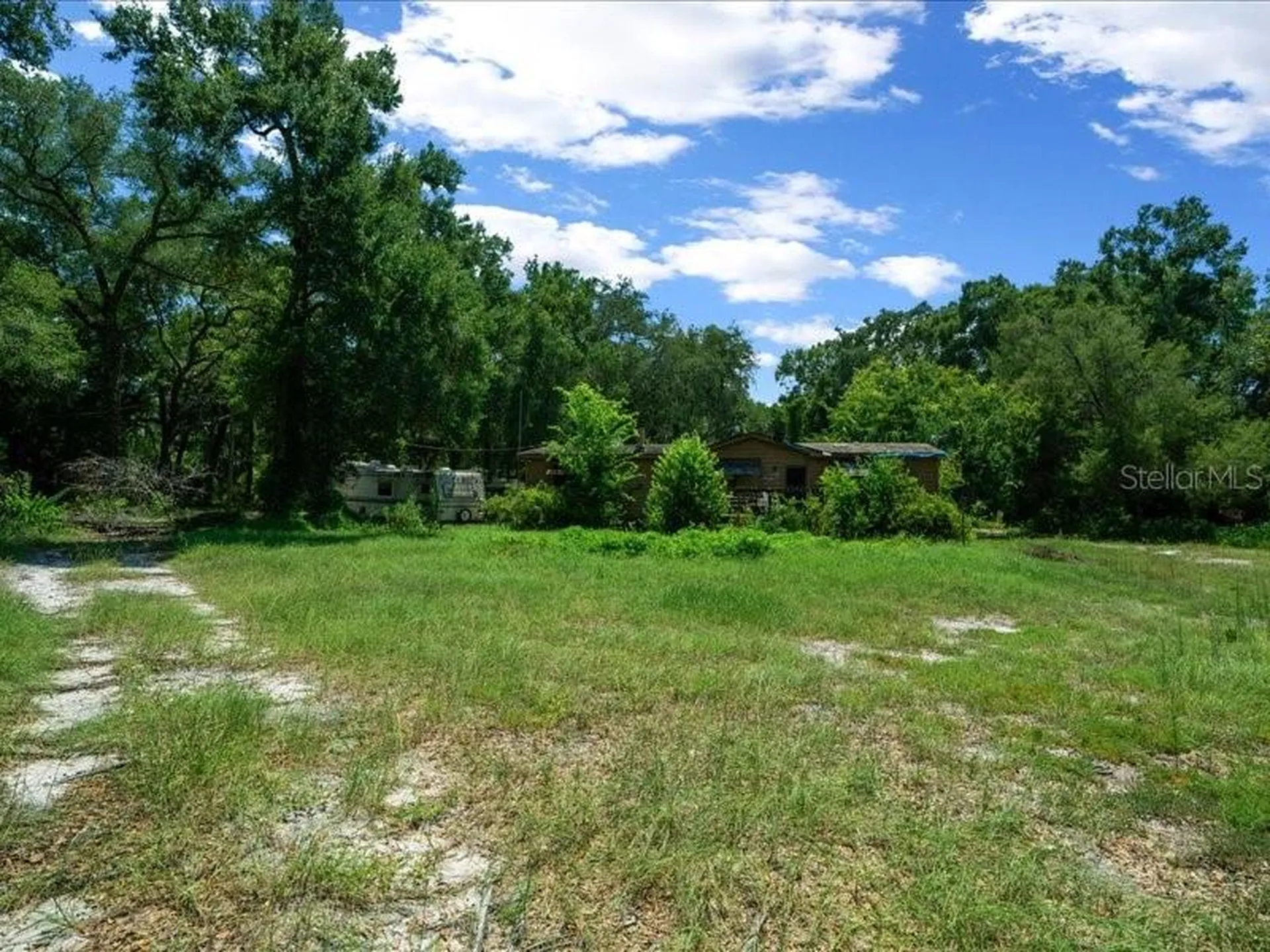 13768 County Road 475 Oxford FL 34484