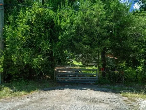 13768 County Road 475 Oxford FL 34484