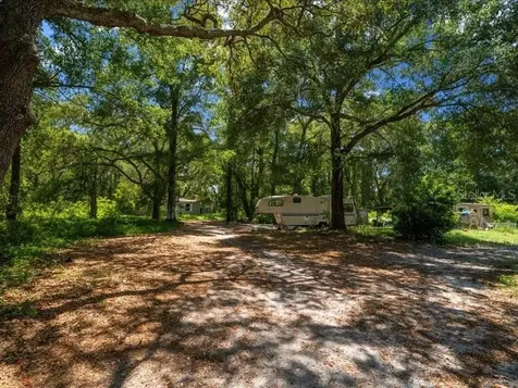 13768 County Road 475 Oxford FL 34484