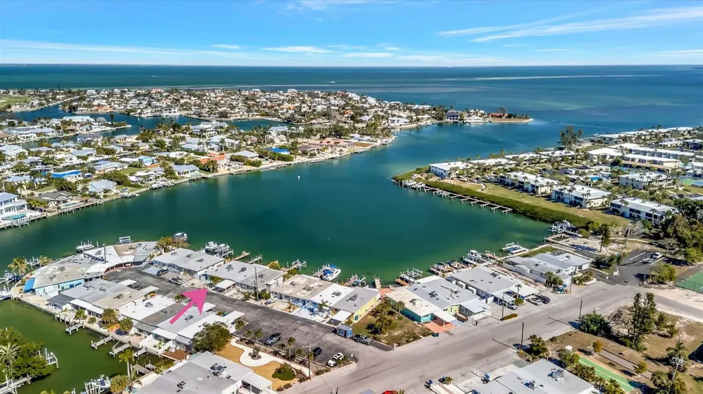 23 Seaside Court Holmes Beach FL 34217