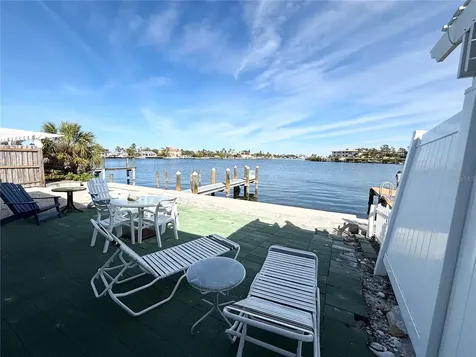 23 Seaside Court Holmes Beach FL 34217