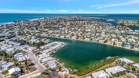 23 Seaside Court Holmes Beach FL 34217