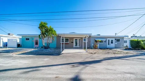 23 Seaside Court Holmes Beach FL 34217
