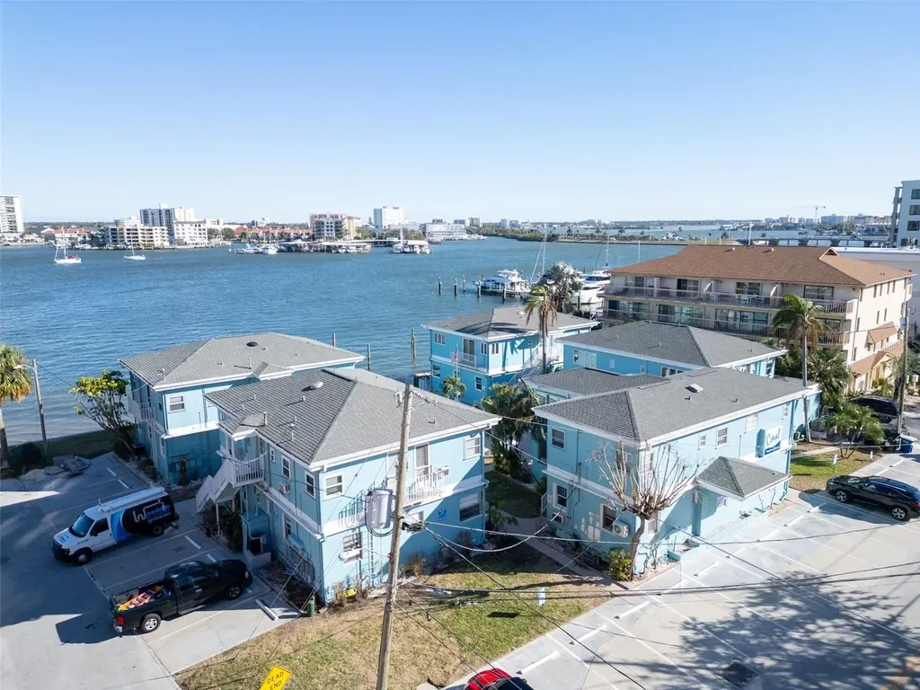 483 E Shore Drive Clearwater Beach FL 33767