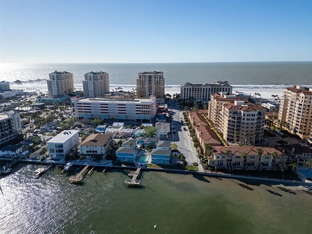 483 E Shore Drive Clearwater Beach FL 33767
