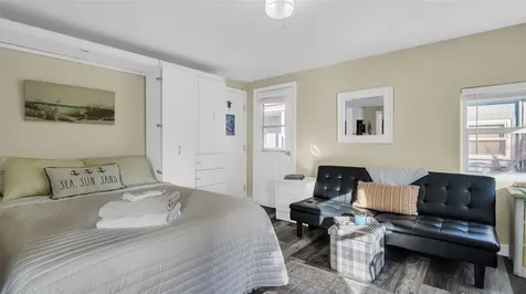 483 E Shore Drive Clearwater Beach FL 33767