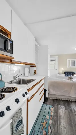 483 E Shore Drive Clearwater Beach FL 33767