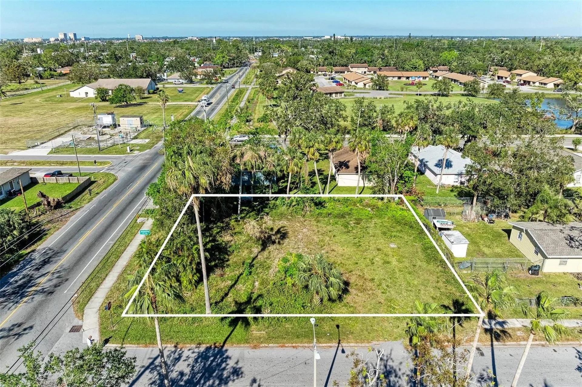 1307 15th Street E Bradenton FL 34208
