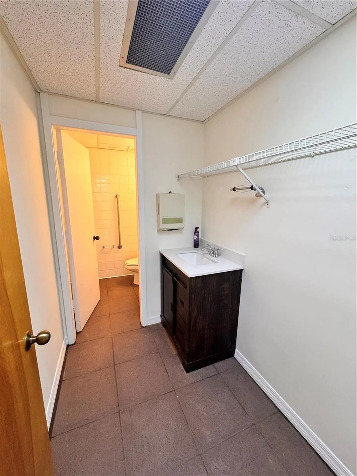 1964 Bayshore Boulevard Dunedin FL 34698