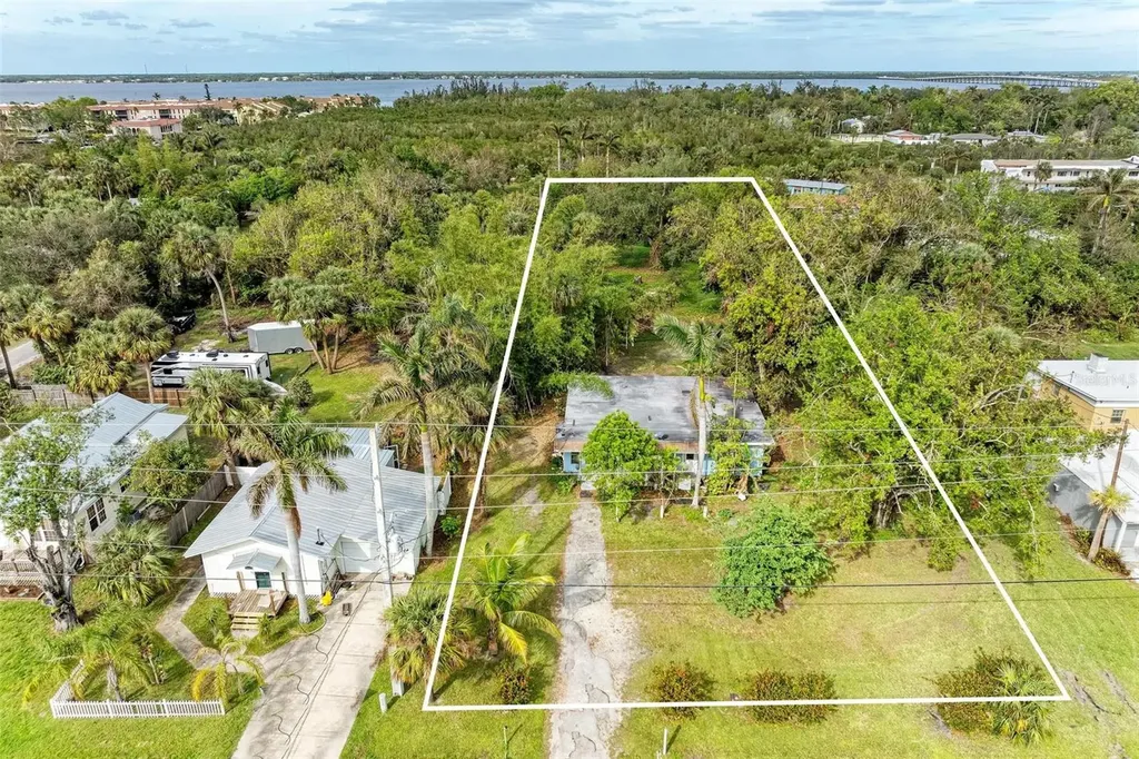 25318 Marion Avenue Punta Gorda FL 33950