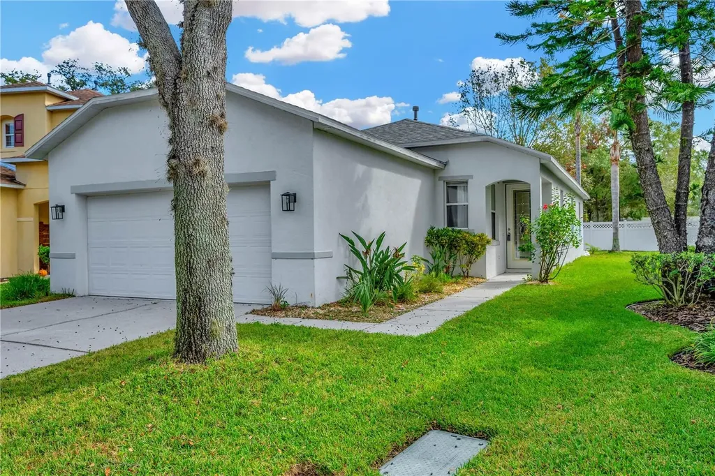 2332 Spring Hollow Loop Wesley Chapel FL 33544