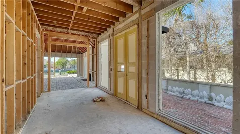 515 S Washington Drive Sarasota FL 34236