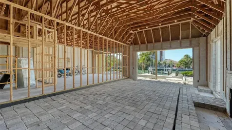 515 S Washington Drive Sarasota FL 34236