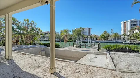 515 S Washington Drive Sarasota FL 34236