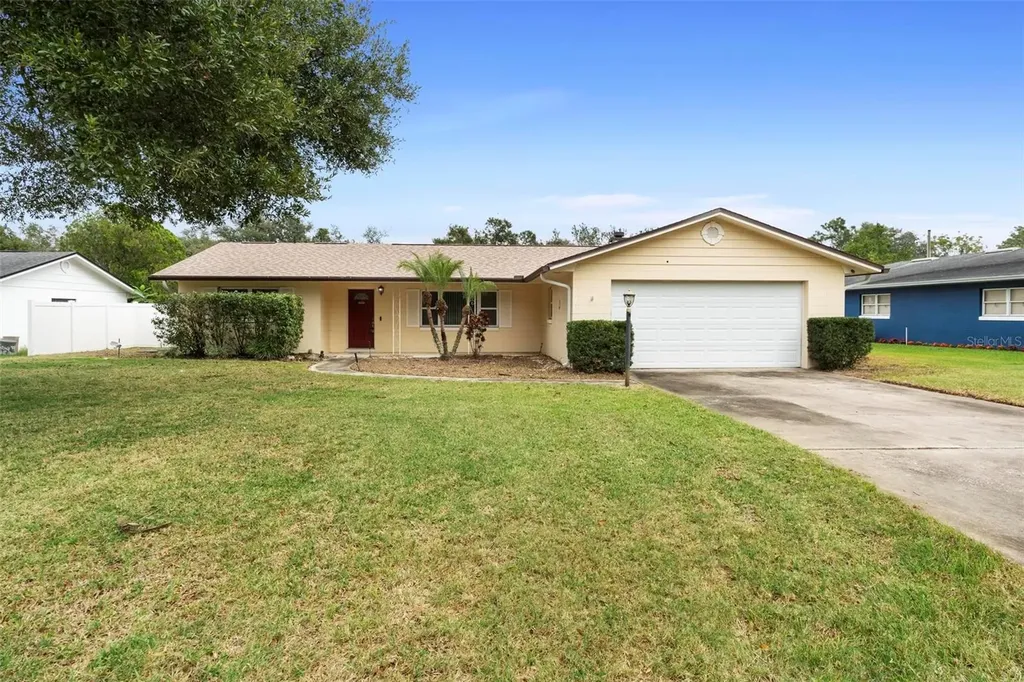 915 Oak Drive Altamonte Springs FL 32714