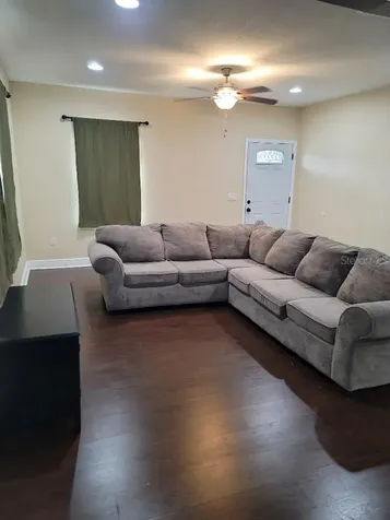 3193 W Central Boulevard Orlando FL 32805