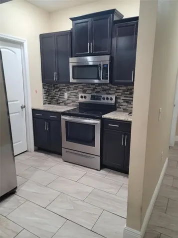 3193 W Central Boulevard Orlando FL 32805