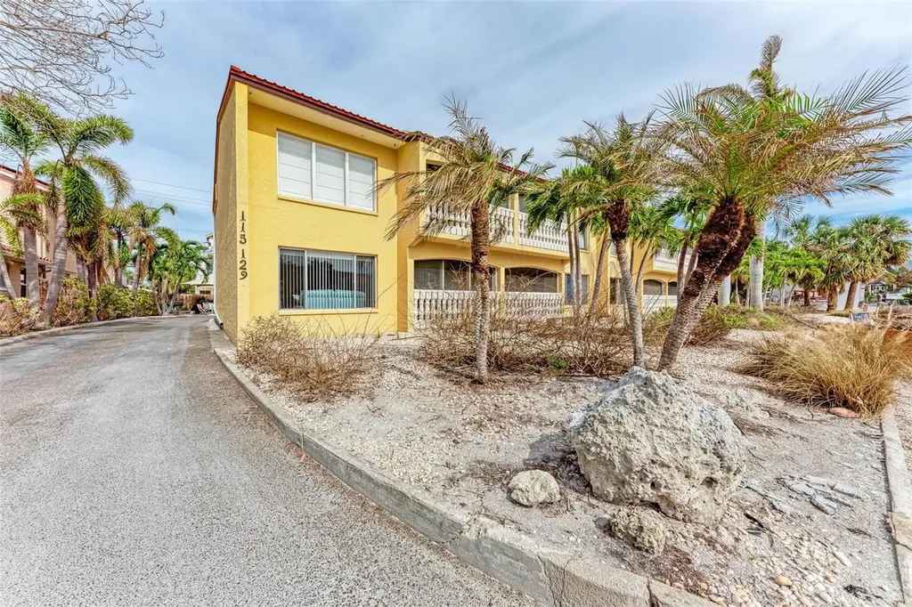 115 Tyler Drive Sarasota FL 34236