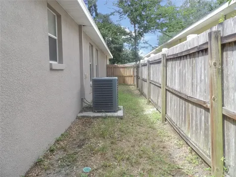 3605 E Diana Street Tampa FL 33610
