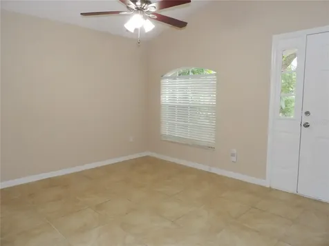 3605 E Diana Street Tampa FL 33610