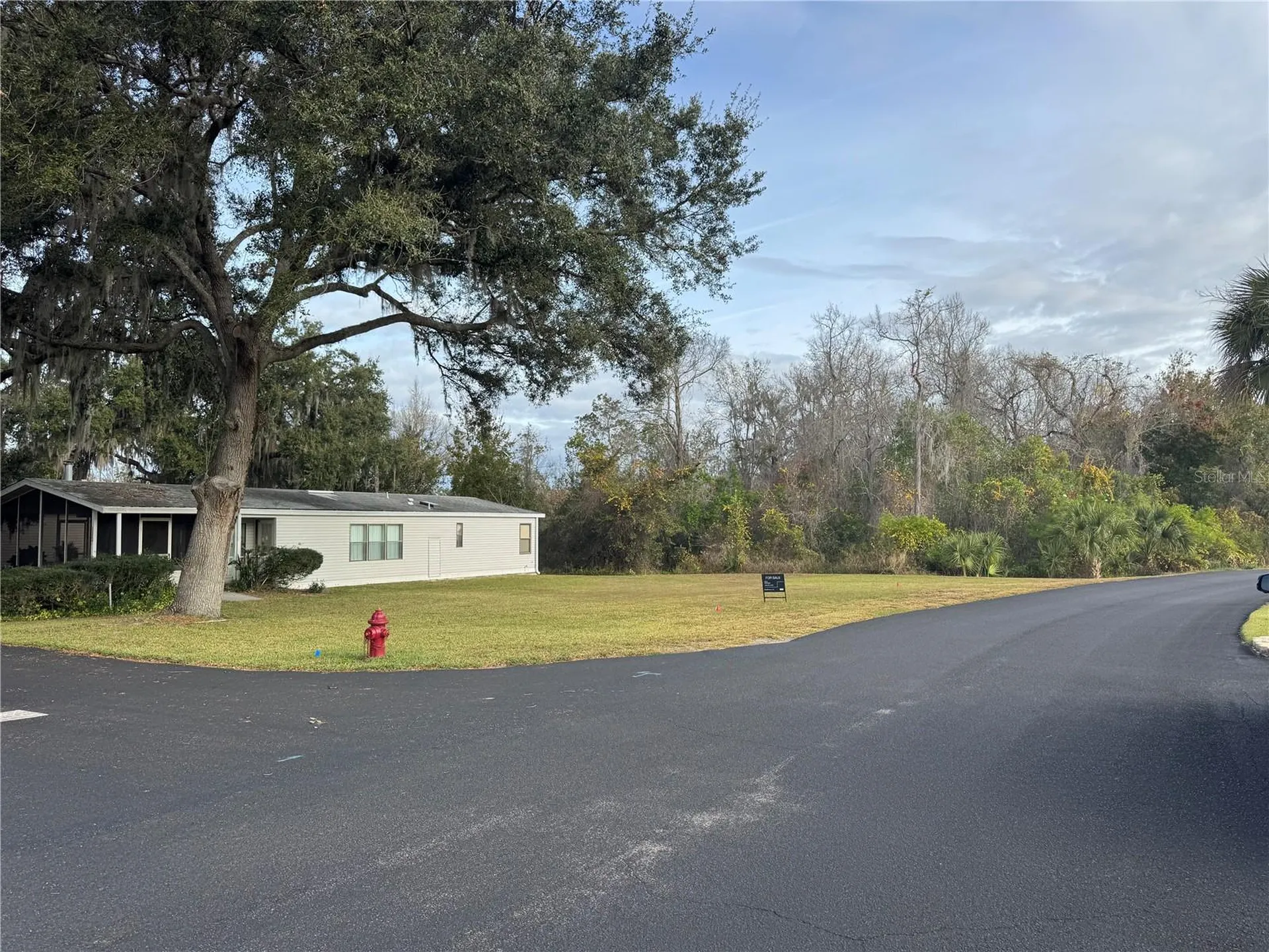 37815 Maywood Bay Drive Leesburg FL 34788