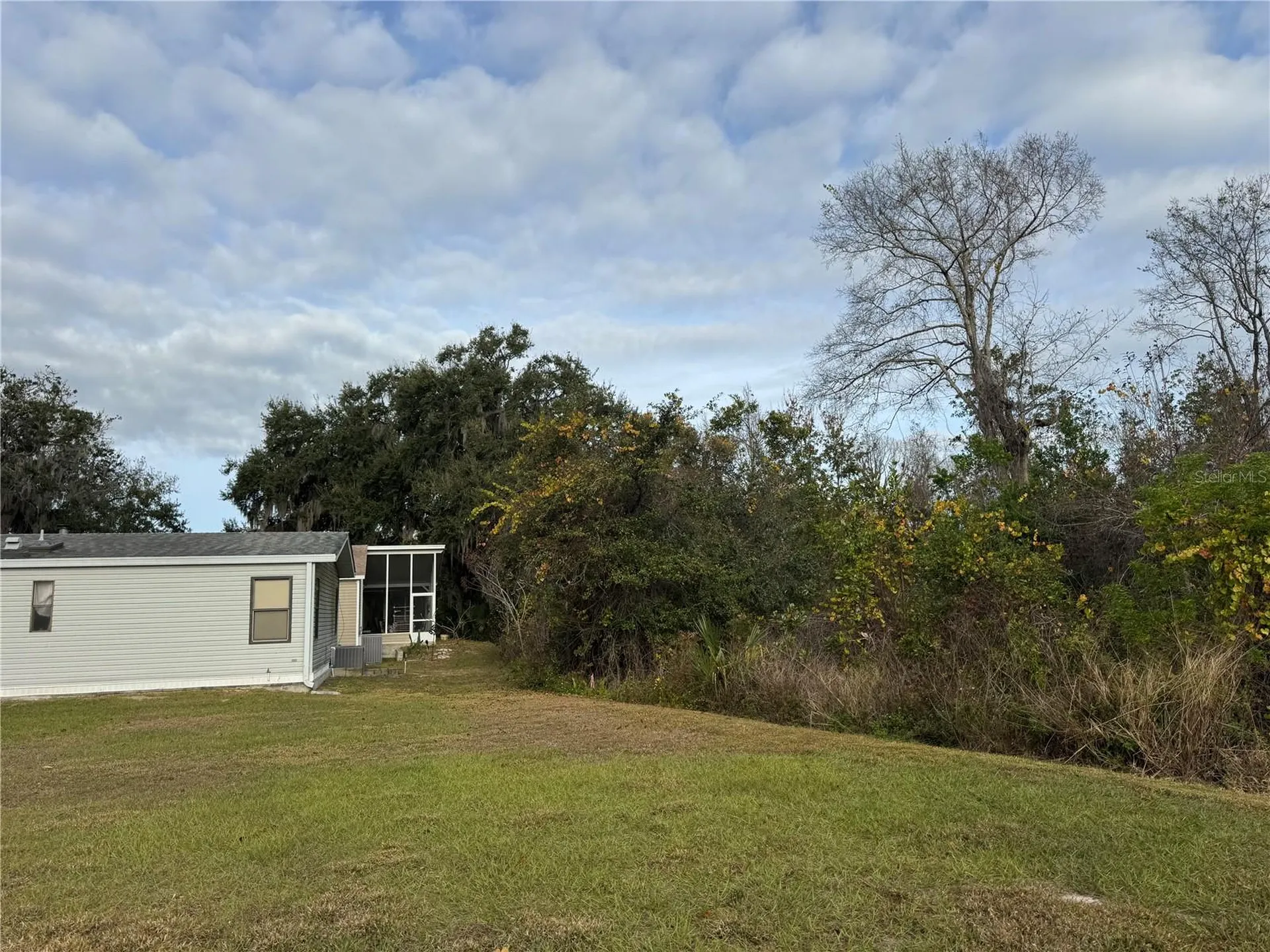 37815 Maywood Bay Drive Leesburg FL 34788