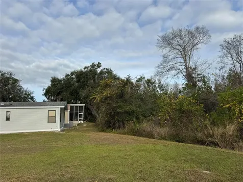37815 Maywood Bay Drive Leesburg FL 34788