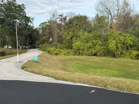 37815 Maywood Bay Drive Leesburg FL 34788
