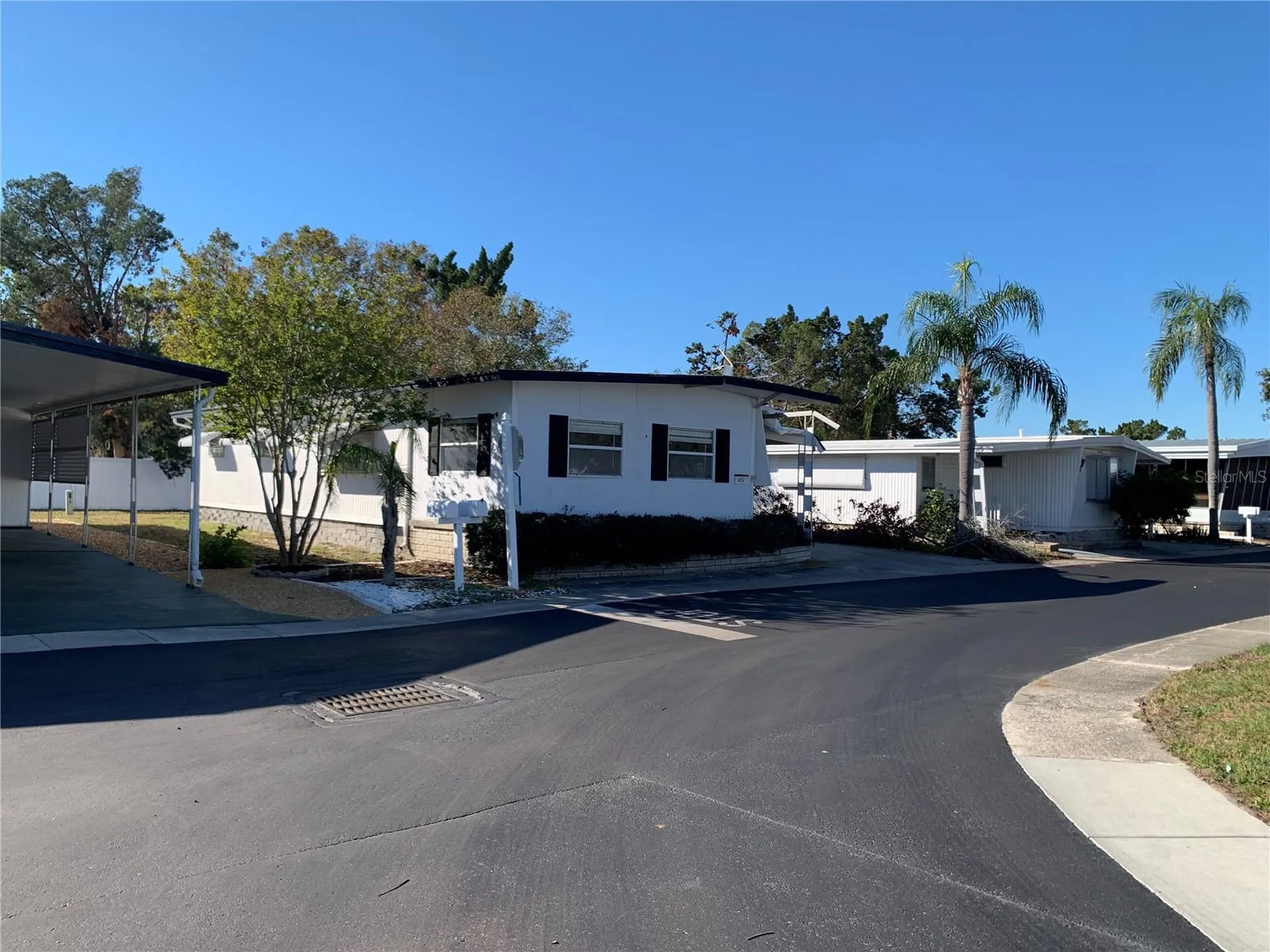 3301 Alt 19 Palm Harbor FL 34683