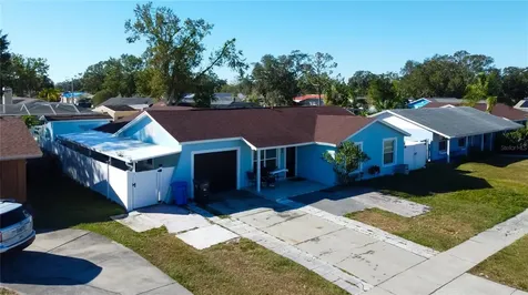 8240 Greenleaf Circle Tampa FL 33615