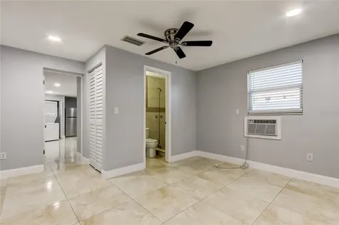 8240 Greenleaf Circle Tampa FL 33615
