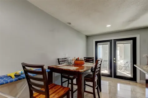 8240 Greenleaf Circle Tampa FL 33615