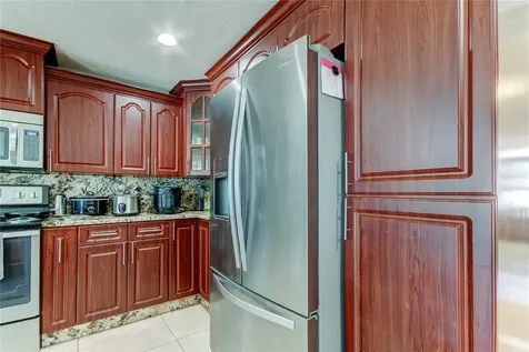 8240 Greenleaf Circle Tampa FL 33615