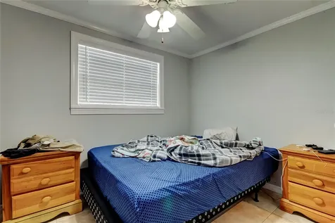 8240 Greenleaf Circle Tampa FL 33615