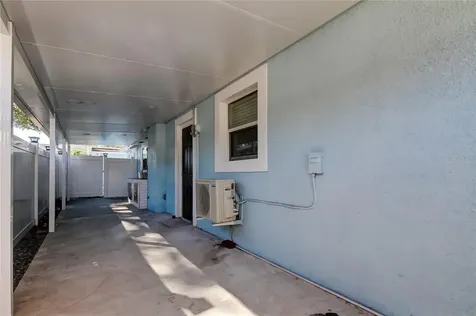 8240 Greenleaf Circle Tampa FL 33615