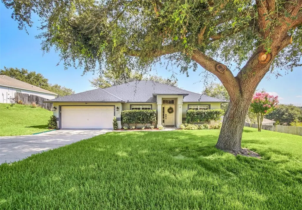 1418 Golden Pond Drive Minneola FL 34715