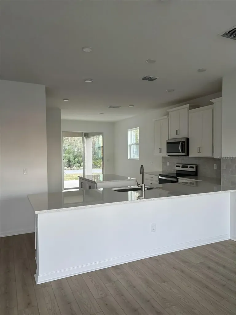 11702 Sunsail Avenue Orlando FL 32832