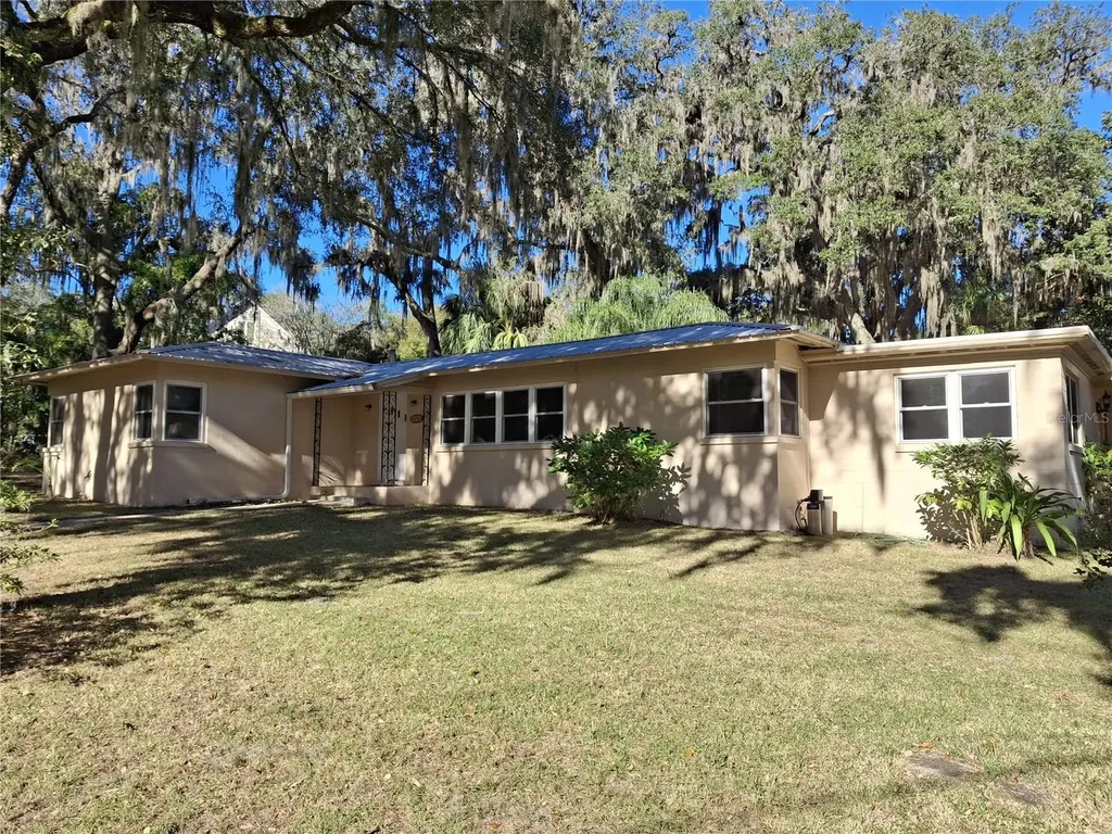 1202 Kirby Street Palatka FL 32177