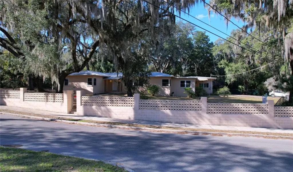 1202 Kirby Street Palatka FL 32177