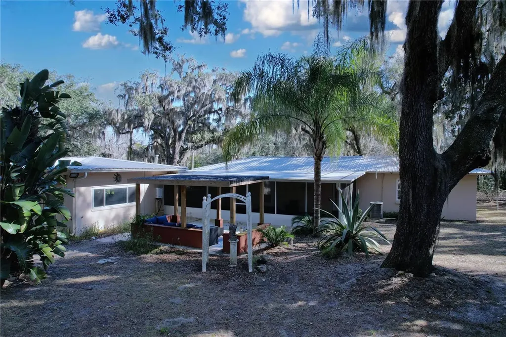 1202 Kirby Street Palatka FL 32177