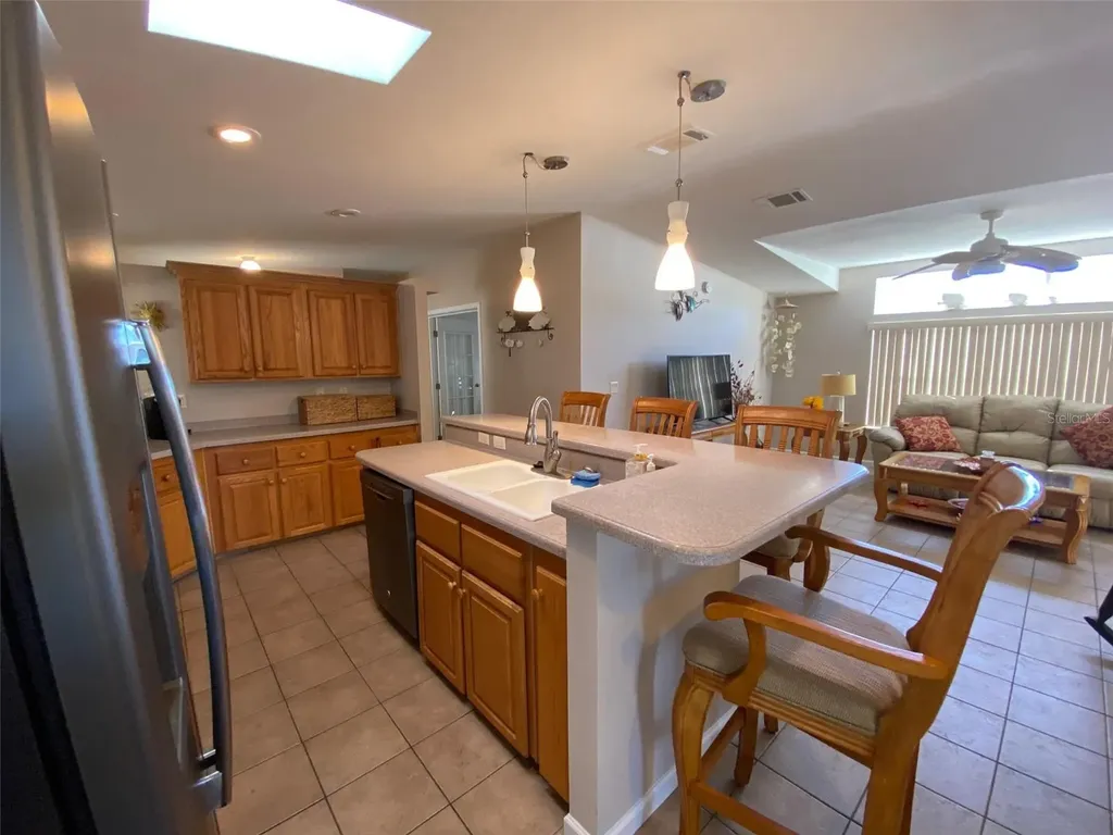 4851 W Gandy Boulevard Tampa FL 33611