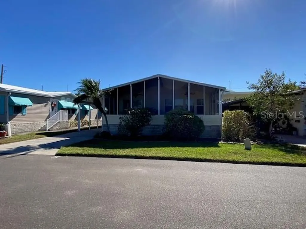 4851 W Gandy Boulevard Tampa FL 33611