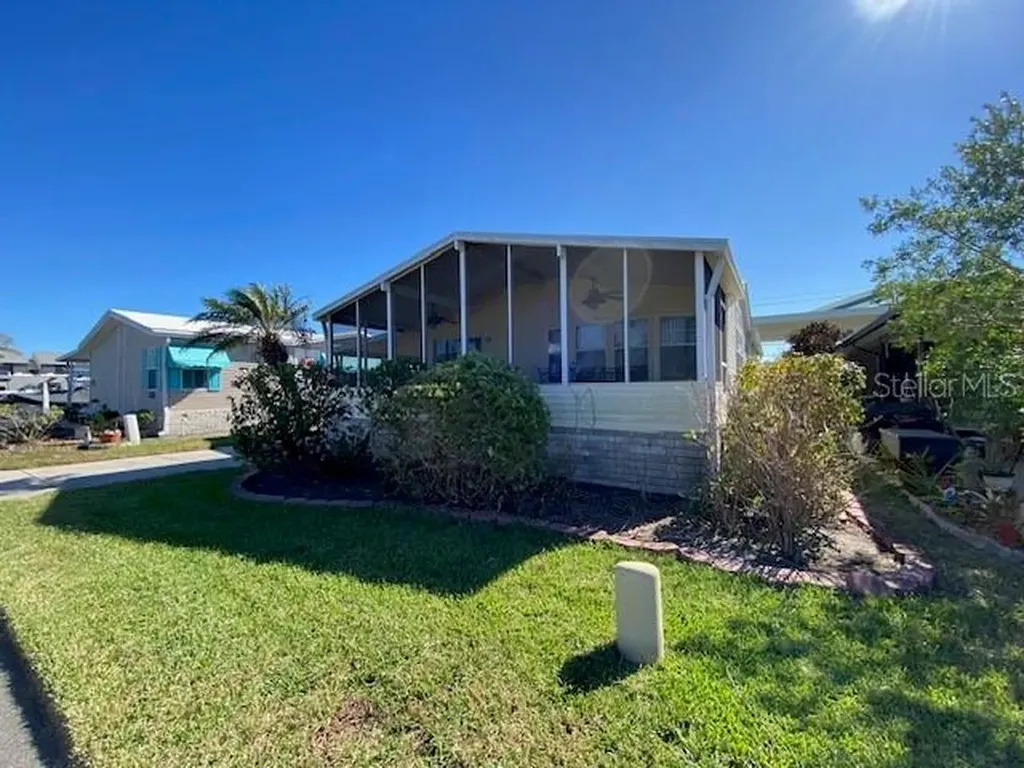 4851 W Gandy Boulevard Tampa FL 33611