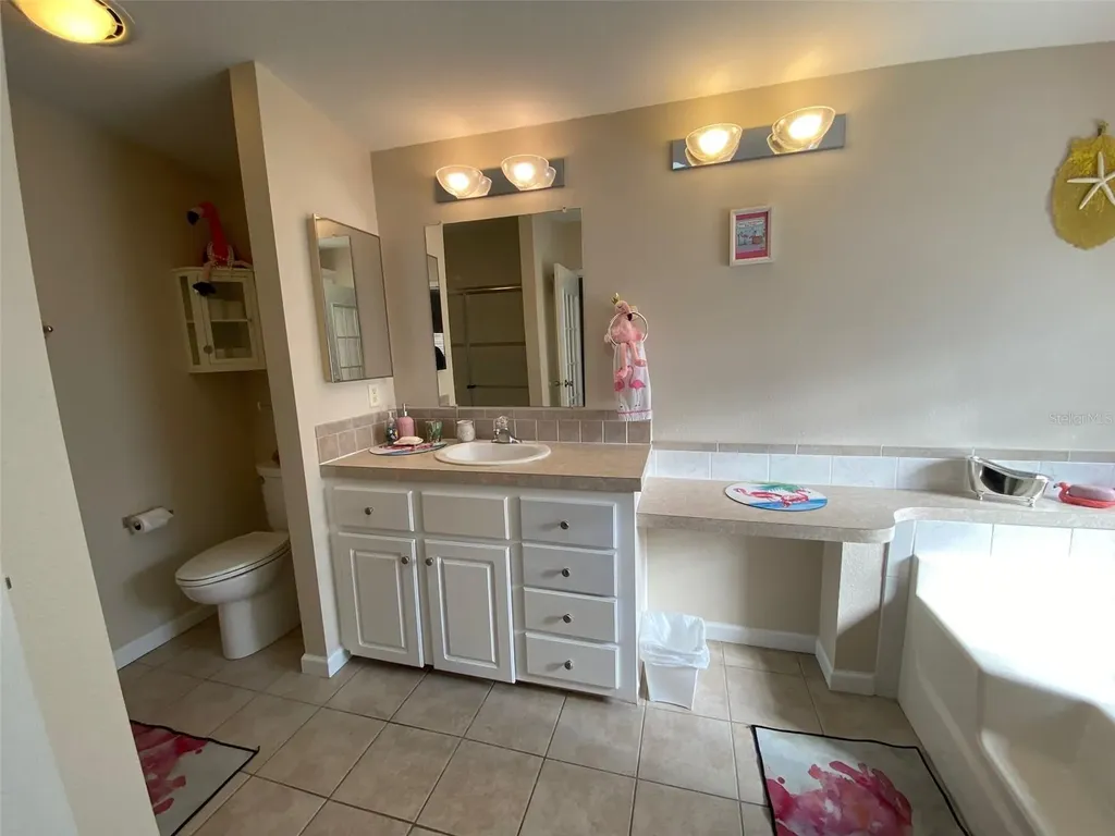 4851 W Gandy Boulevard Tampa FL 33611
