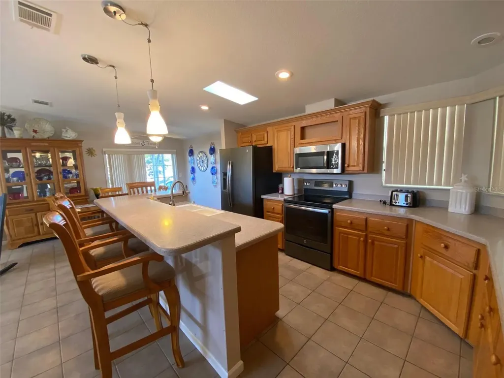 4851 W Gandy Boulevard Tampa FL 33611