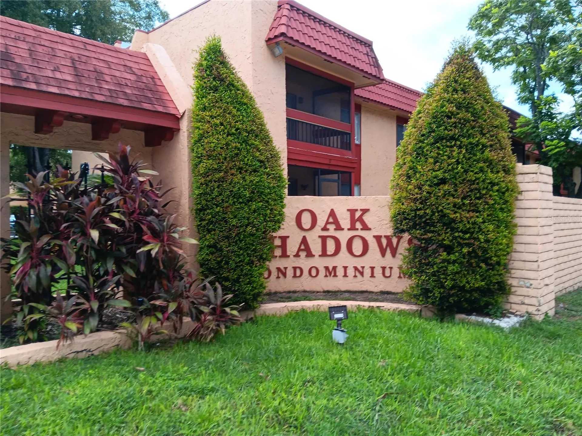 2860 N Powers Drive Orlando FL 32818