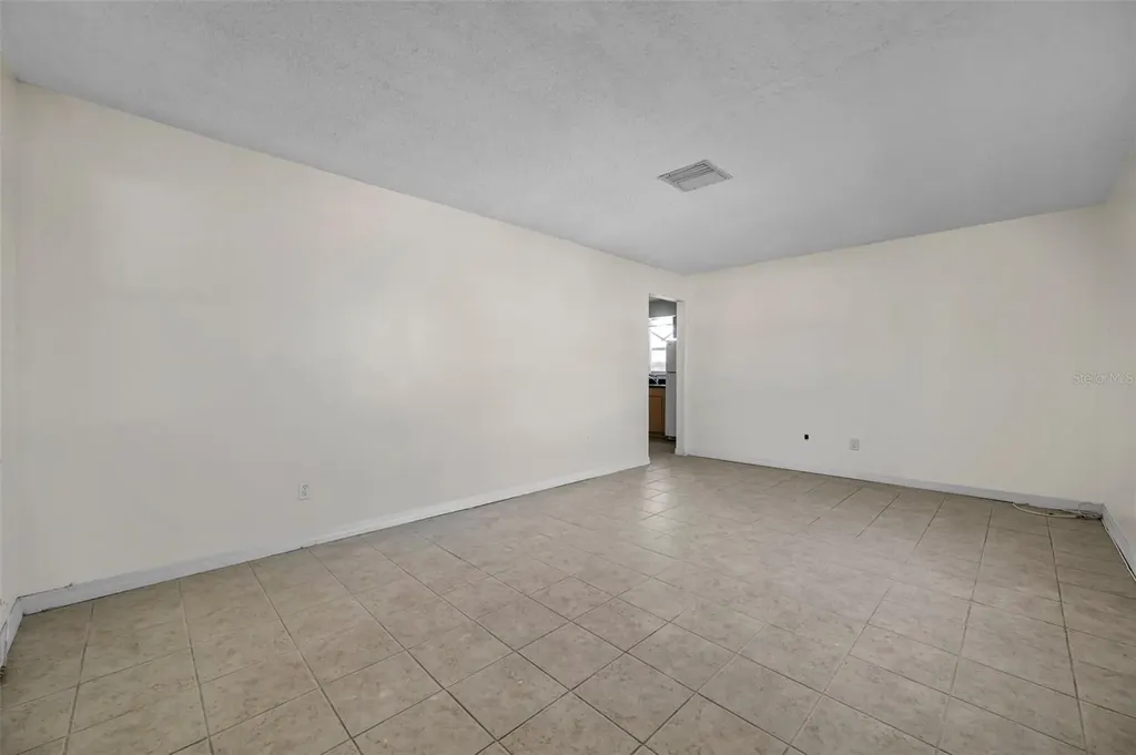 1005 Lake Palms Drive Largo FL 33771