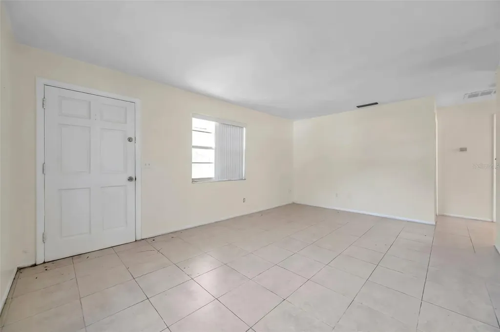 1005 Lake Palms Drive Largo FL 33771