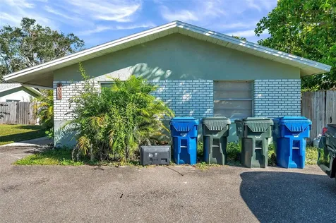 1005 Lake Palms Drive Largo FL 33771